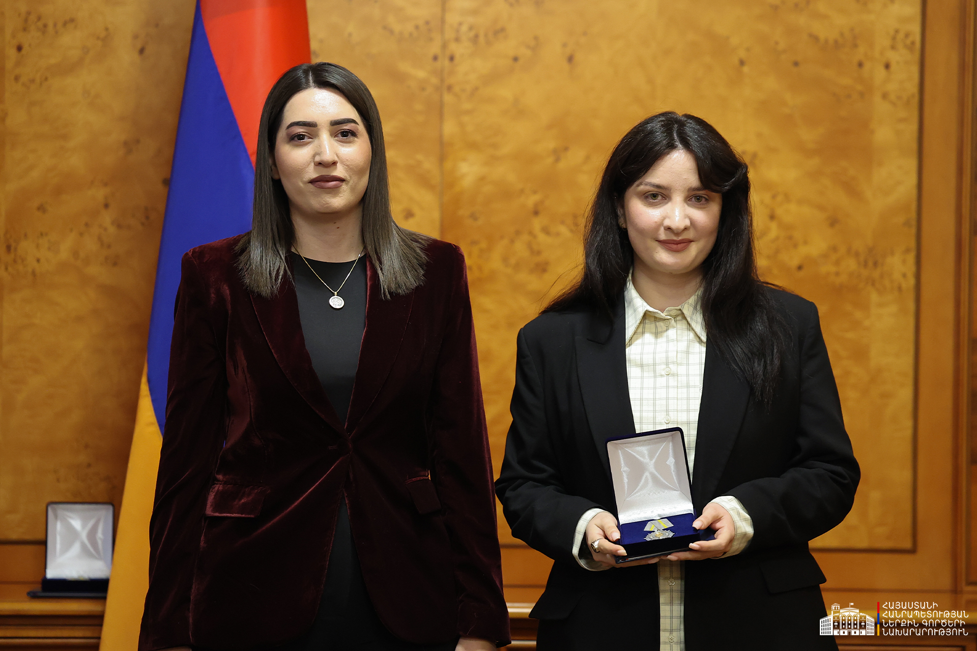 Արմինե Հակոբյանը պարգևատրվում է ՆԳ նախարարի կողմից