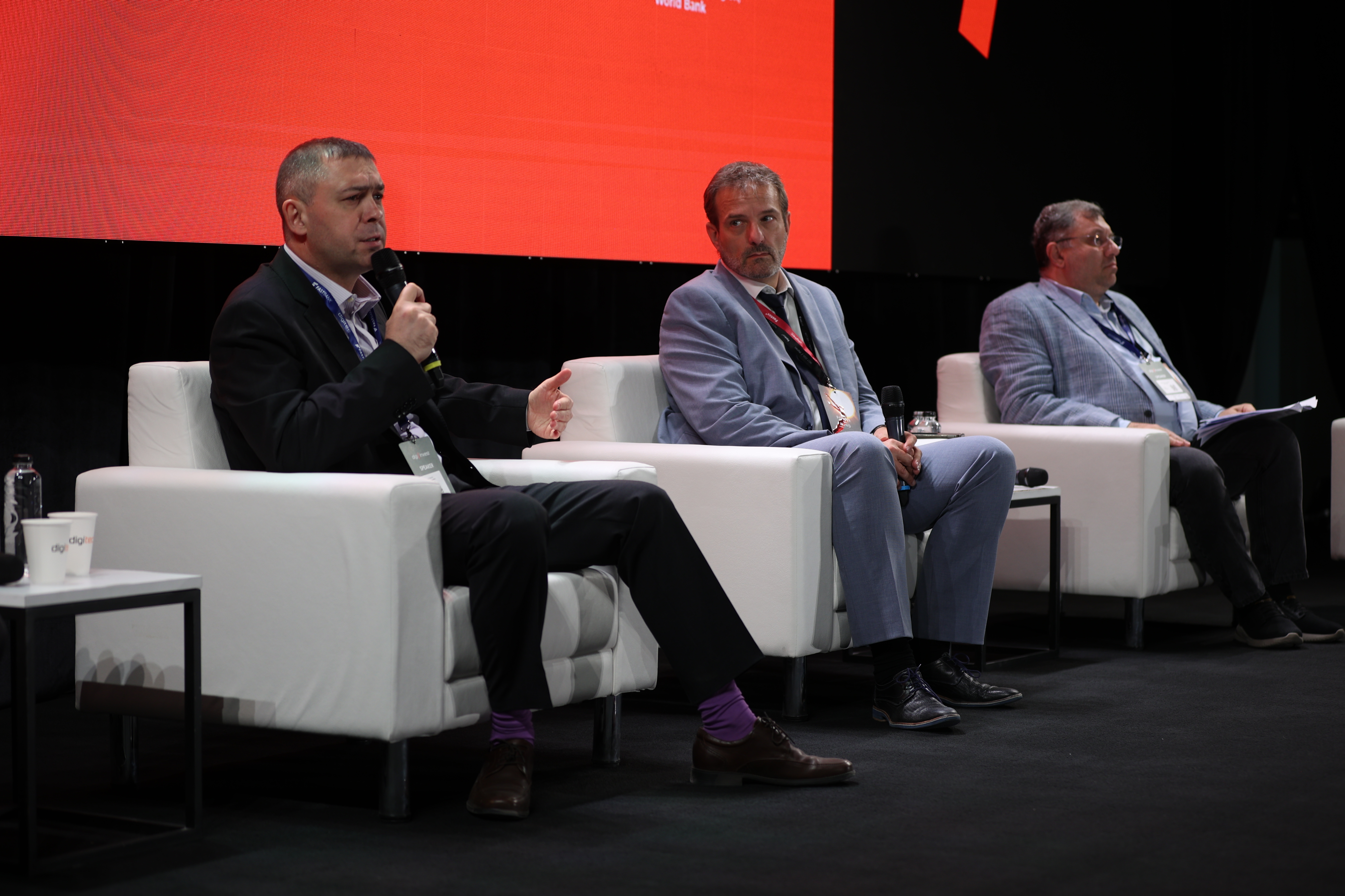 Garegin Gevorgyan, the Director of the Financial Systems Stability and Regulation Department of the Central Bank of Armenia, is speaking at the DigiTec 2024 panel discussion about the best practices in the field.